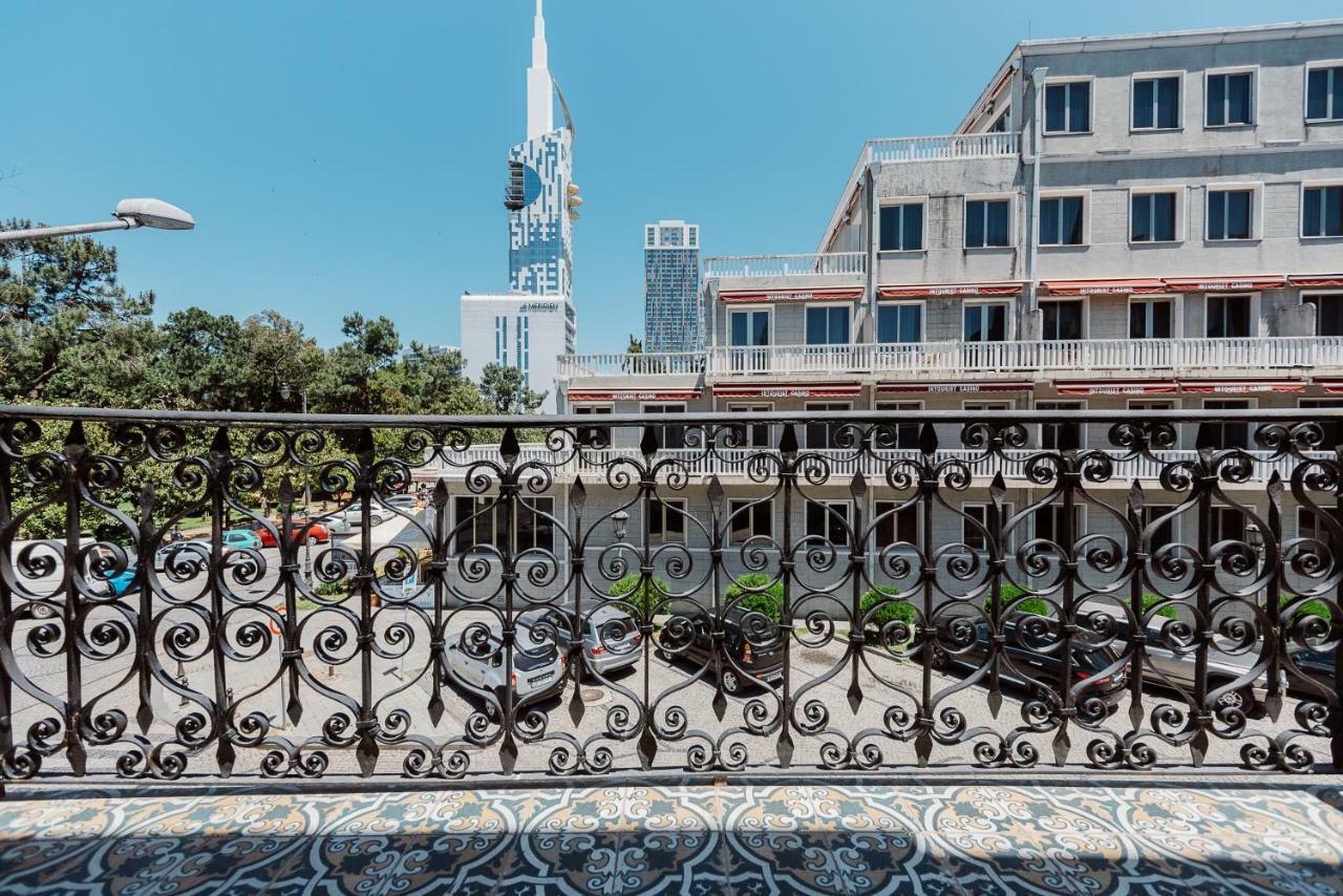 Boulevard Hotel Batumi Exterior foto