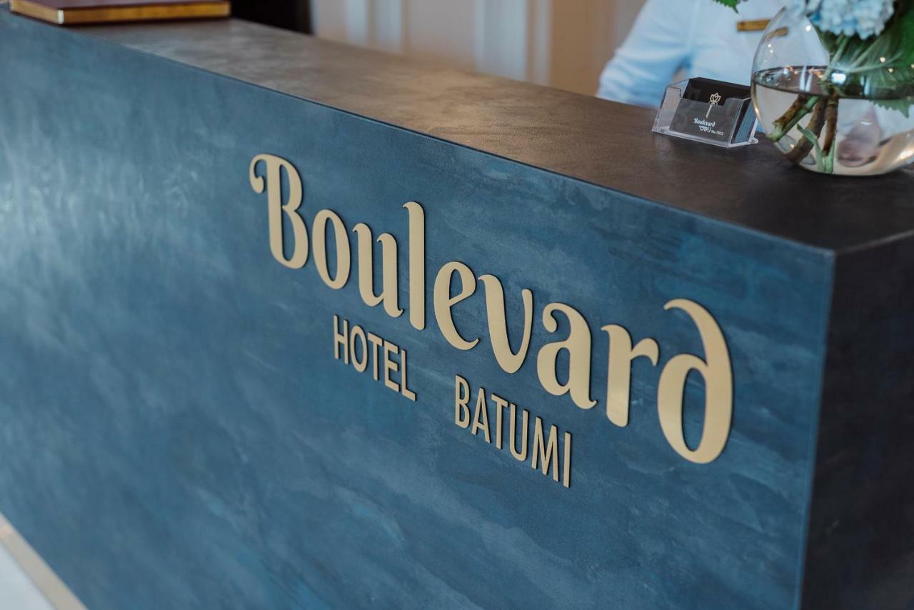 Boulevard Hotel Batumi Exterior foto